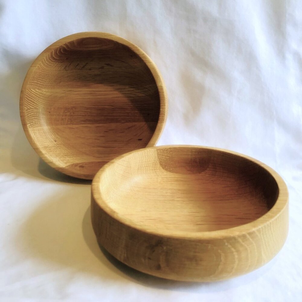 A set of two Crate & Barrel Aaron Probyn -  Welcome Oak Snack Bowls